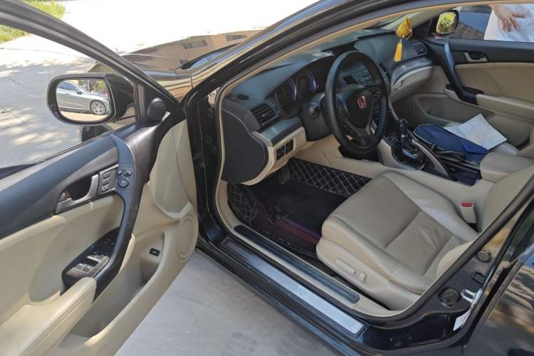 Used Honda Spirior 2009 2.4L Prestige Edition Driver Seat