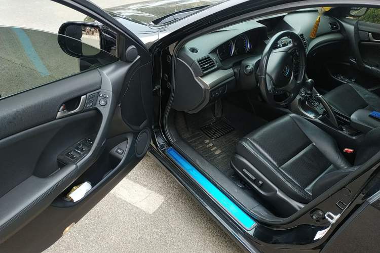 Used Honda Spirior 2009 2.4L Prestige Edition Driver Seat