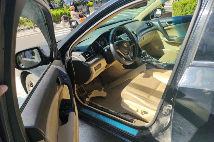 Used Honda Spirior 2009 2.4L Luxury Edition Driver Seat