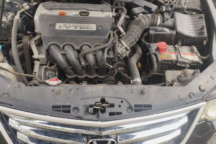 Used Honda Spirior 2009 2.4L TYPE-S Engine Bay