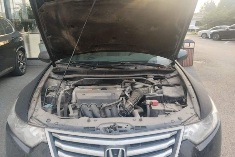 Used Honda Spirior 2009 2.4L Luxury Edition Engine Bay