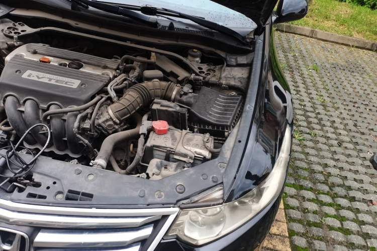 Used Honda Spirior 2009 2.4L Luxury Edition Engine Bay Left