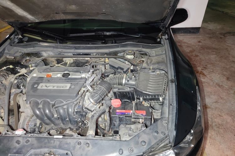 Used Honda Spirior 2009 2.4L TYPE-S NAVI Engine Bay Left