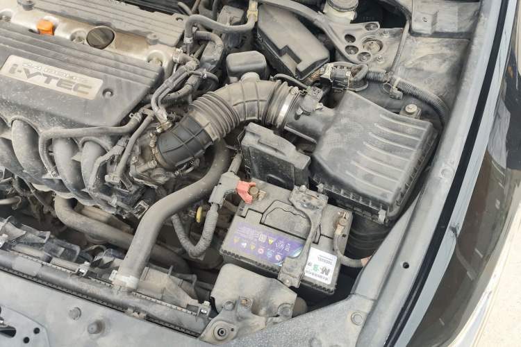 Used Honda Spirior 2009 2.4L TYPE-S Engine Bay Left