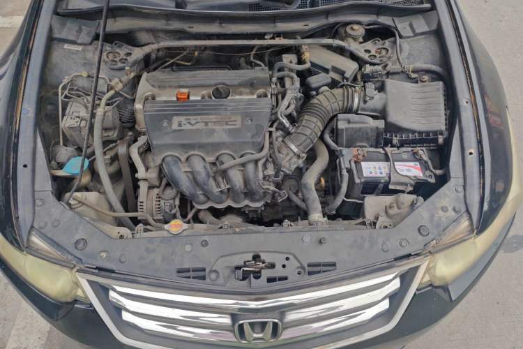 Used Honda Spirior 2009 2.4L Luxury Edition Engine Bay