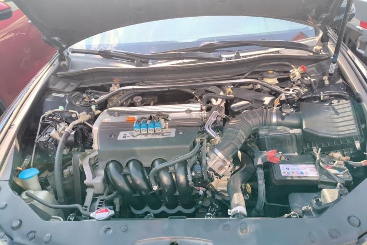 Used Honda Spirior 2009 2.4L Luxury Edition Engine Bay