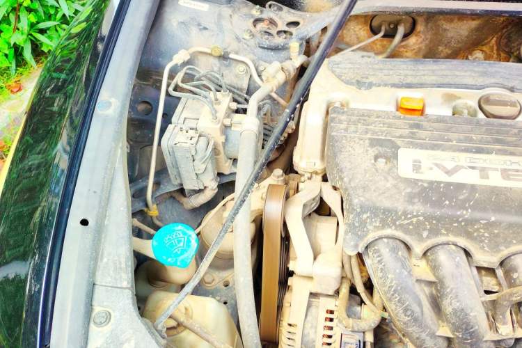 Used Honda Spirior 2009 2.4L Luxury Edition Engine Bay Right