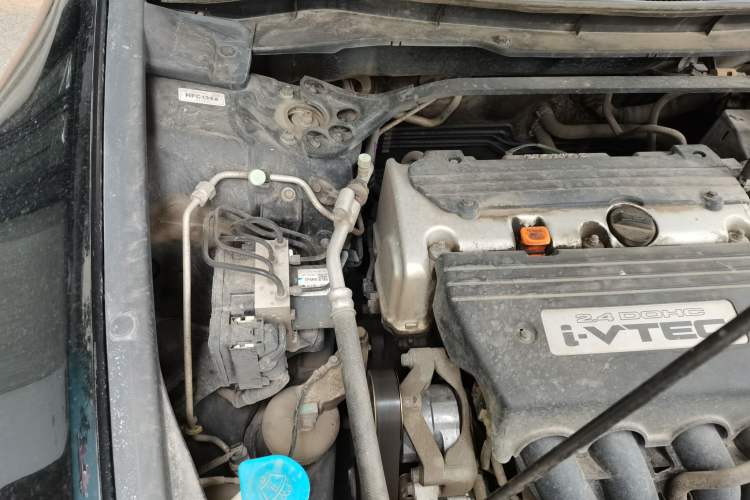 Used Honda Spirior 2009 2.4L TYPE-S Engine Bay Right