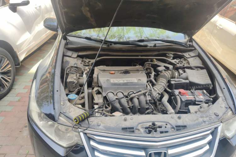 Used Honda Spirior 2009 2.4L Luxury Edition Engine Bay Right