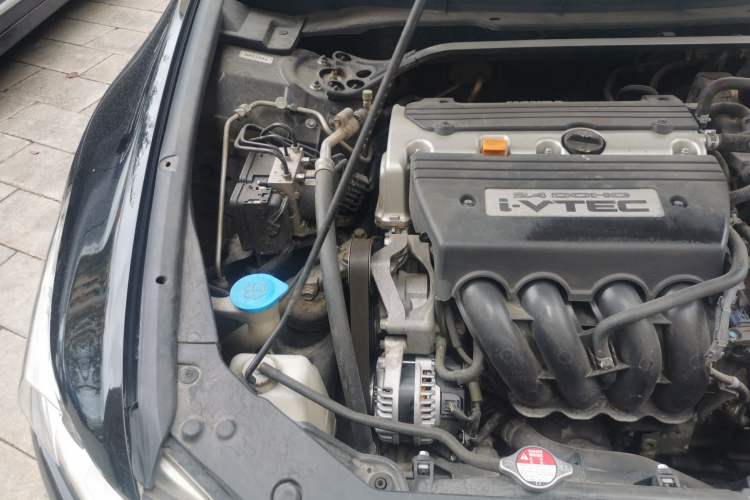 Used Honda Spirior 2009 2.4L TYPE-S Engine Bay Right