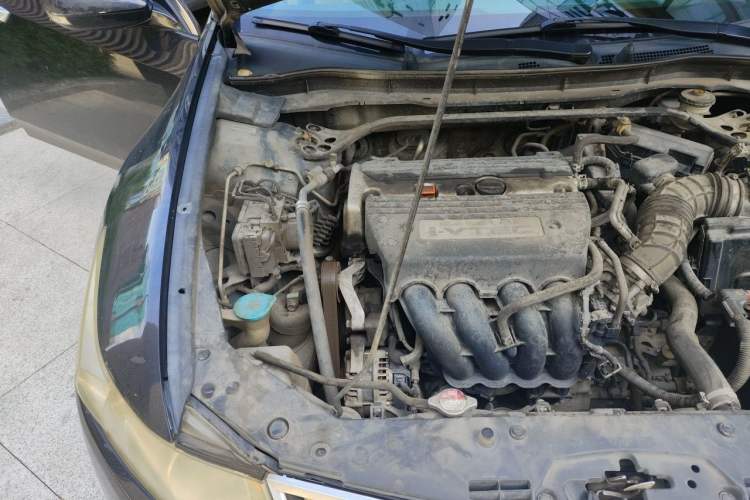 Used Honda Spirior 2009 2.4L Luxury Edition Engine Bay Right