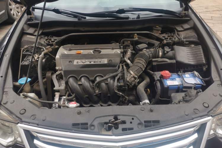 Used Honda Spirior 2009 2.4L TYPE-S Engine Bay