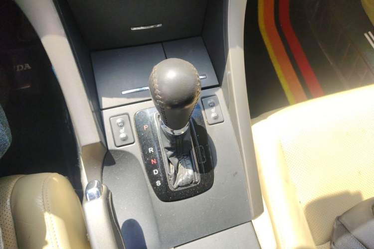 Used Honda Spirior 2009 2.4L Luxury Edition Gear Lever