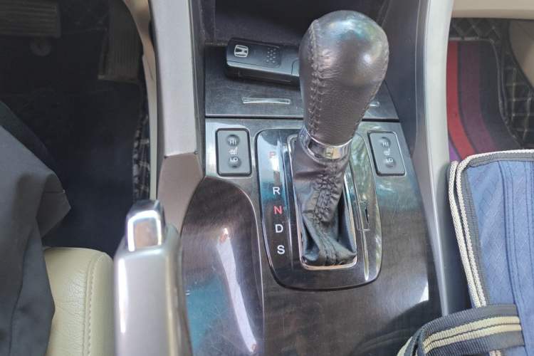 Used Honda Spirior 2009 2.4L Prestige Edition Gear Lever