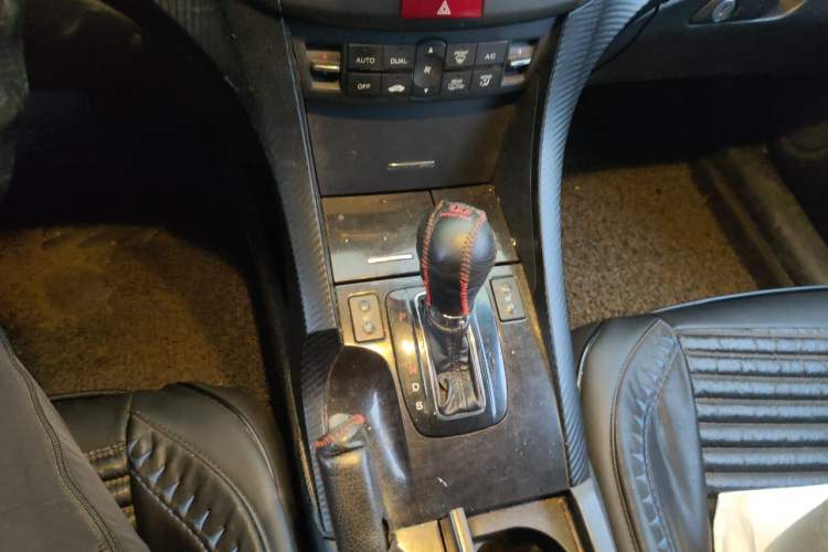 Used Honda Spirior 2009 2.4L Prestige Edition Gear Lever