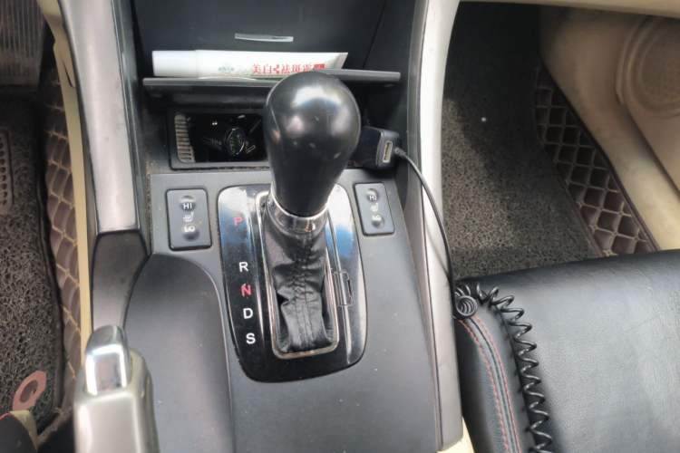 Used Honda Spirior 2009 2.4L Luxury Edition Gear Lever