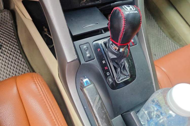 Used Honda Spirior 2009 2.4L Luxury Edition Gear Lever