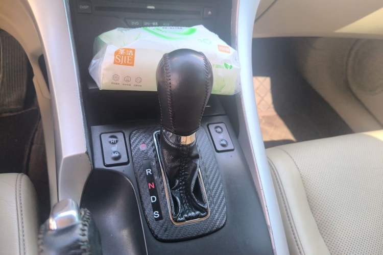 Used Honda Spirior 2009 2.4L Luxury Edition Gear Lever