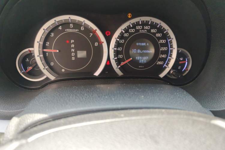 Used Honda Spirior 2009 2.4L Luxury Edition Odometer Close Up