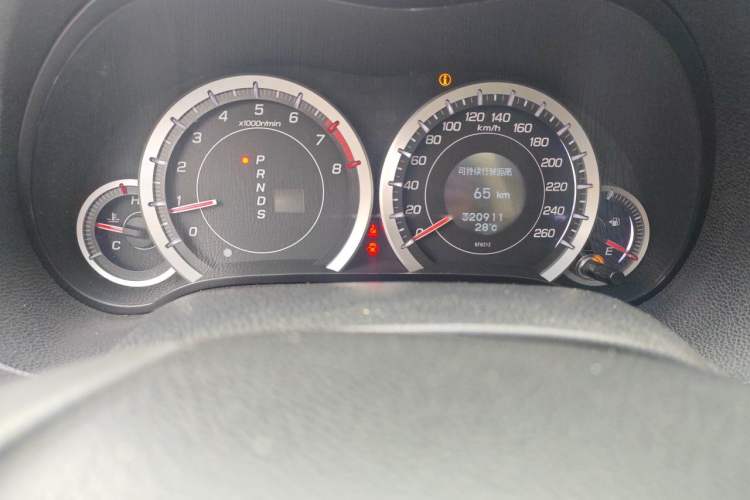 Used Honda Spirior 2009 2.4L Luxury Edition Odometer Close Up