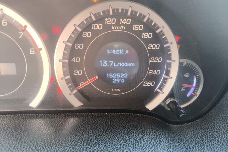 Used Honda Spirior 2009 2.4L Luxury Edition Odometer Close Up