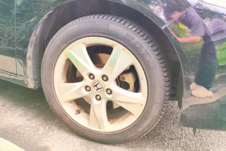 Used Honda Spirior 2009 2.4L Luxury Edition Right Front Wheel Hub
