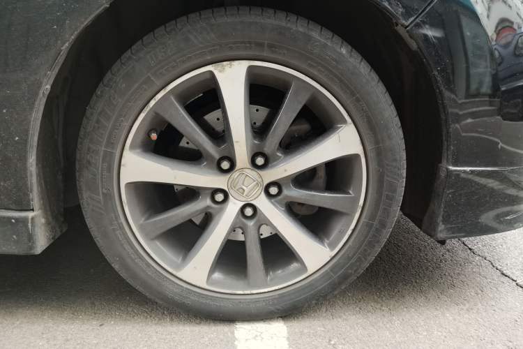 Used Honda Spirior 2009 2.4L TYPE-S Right Front Wheel Hub