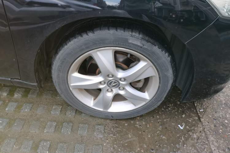 Used Honda Spirior 2009 2.4L Luxury Edition Right Front Wheel Hub