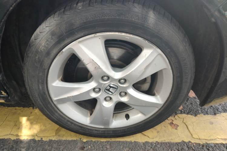 Used Honda Spirior 2009 2.4L Luxury Edition Right Front Wheel Hub