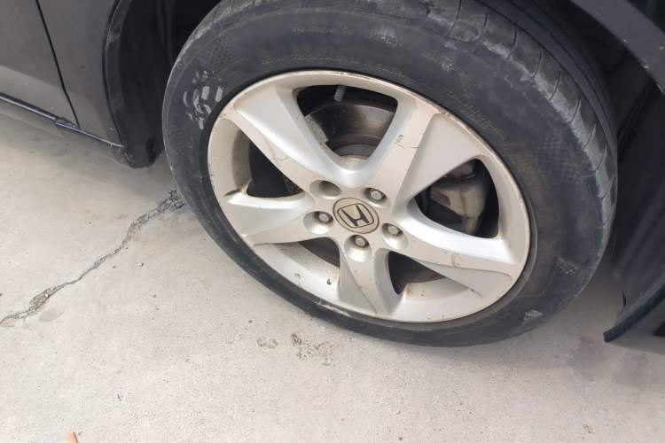 Used Honda Spirior 2009 2.4L Luxury Edition Right Front Wheel Hub