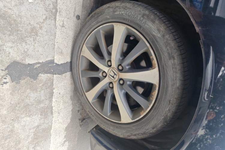 Used Honda Spirior 2009 2.4L Luxury Edition Right Front Wheel Hub