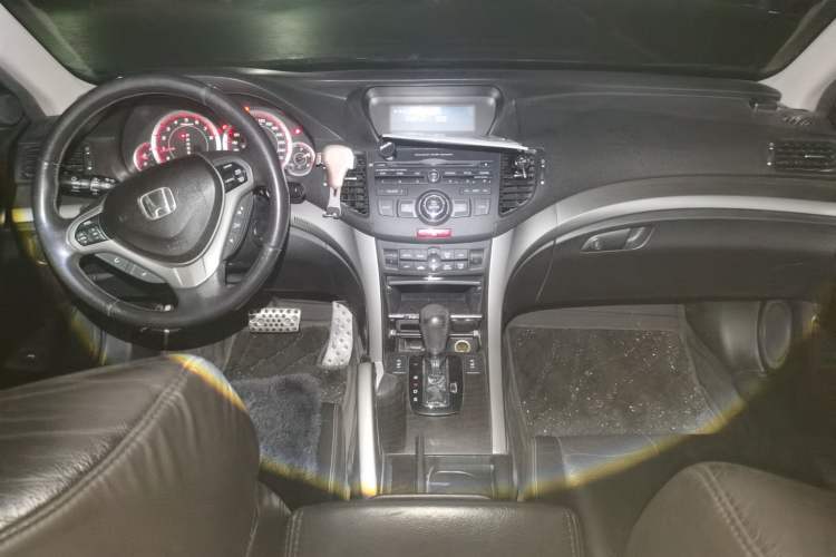 Used Honda Spirior 2009 2.4L TYPE-S Center Console