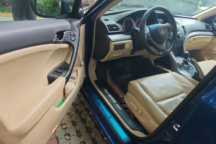 Used Honda Spirior 2009 2.4L Luxury Edition Driver Seat