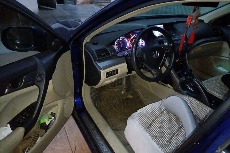 Used Honda Spirior 2009 2.4L Luxury Edition Driver Seat