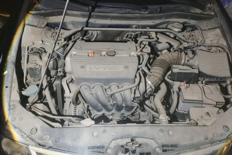 Used Honda Spirior 2009 2.4L TYPE-S Engine Bay
