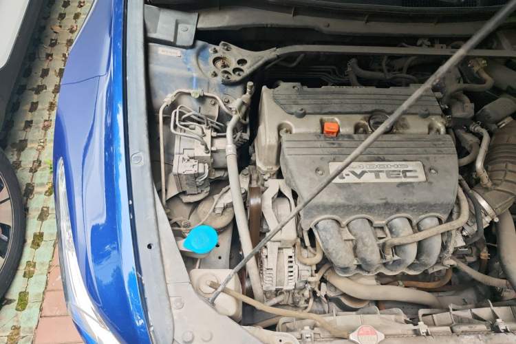 Used Honda Spirior 2009 2.4L Luxury Edition Engine Bay Right