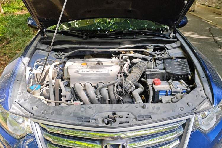 Used Honda Spirior 2009 2.4L Prestige Navigation Edition Engine Bay
