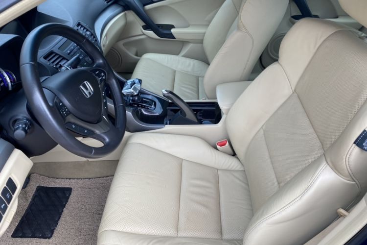 Used Honda Spirior 2009 2.4L Prestige Navigation Edition Interior 2