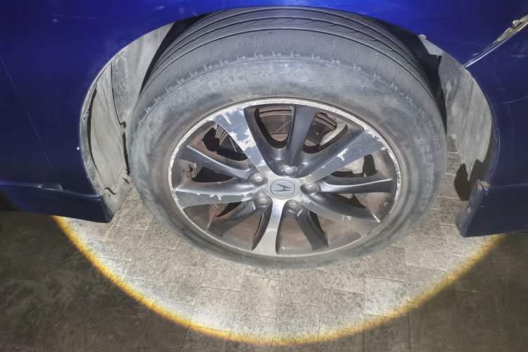Used Honda Spirior 2009 2.4L TYPE-S Right Front Wheel Hub
