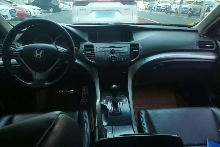 Used Honda Spirior 2009 2.4L TYPE-S Center Console