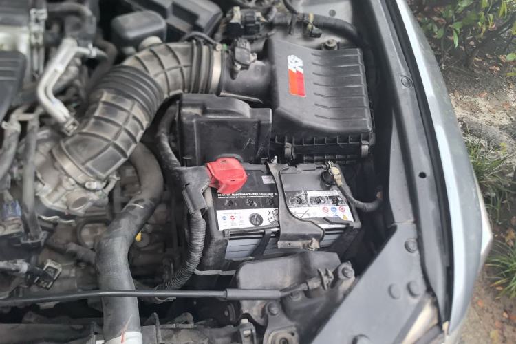 Used Honda Spirior 2009 2.4L Luxury Edition Engine Bay Left