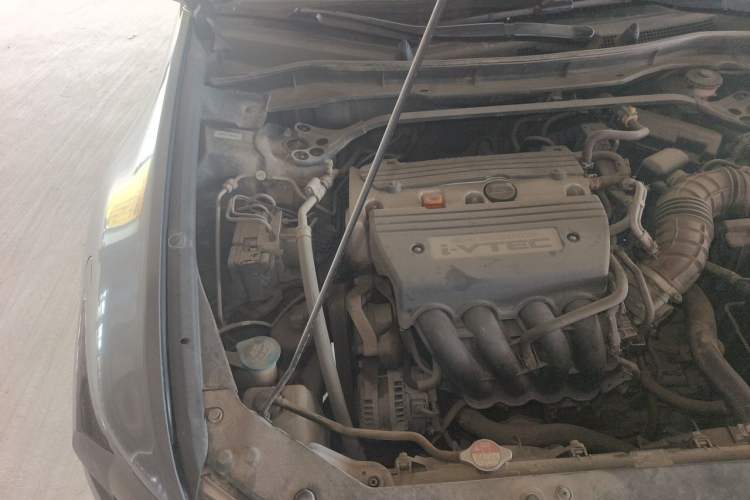 Used Honda Spirior 2009 2.4L Luxury Edition Engine Bay Right