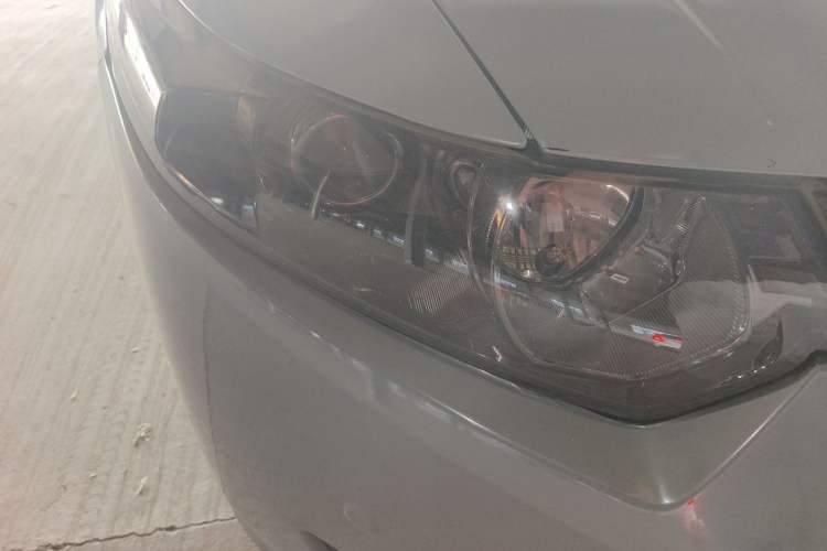 Used Honda Spirior 2009 2.4L Luxury Edition Right Front Headlight