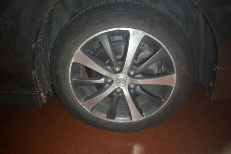 Used Honda Spirior 2009 2.4L TYPE-S Right Front Wheel Hub