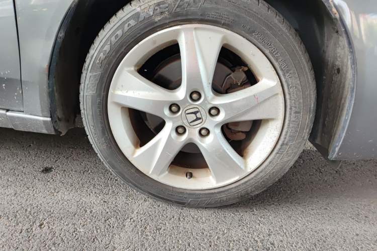 Used Honda Spirior 2009 2.4L Luxury Edition Right Front Wheel Hub