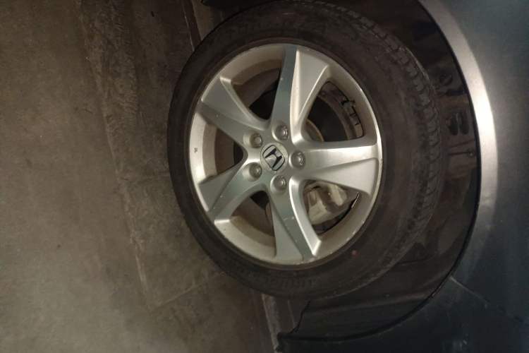 Used Honda Spirior 2009 2.4L Prestige Navigation Edition Right Front Wheel Hub