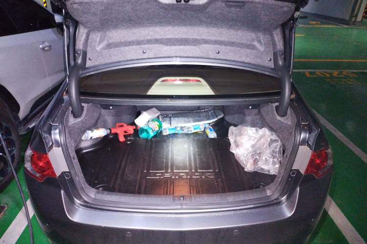 Used Honda Spirior 2009 2.4L Prestige Edition Trunk