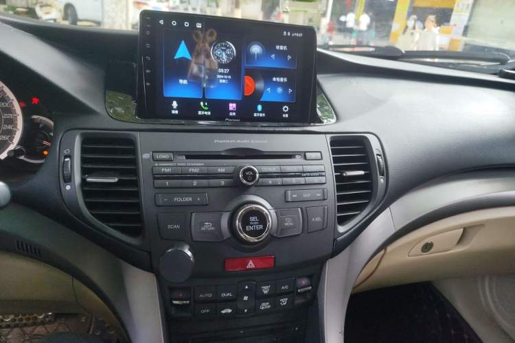 Used Honda Spirior 2009 2.4L Luxury Edition Audio And AC Panel