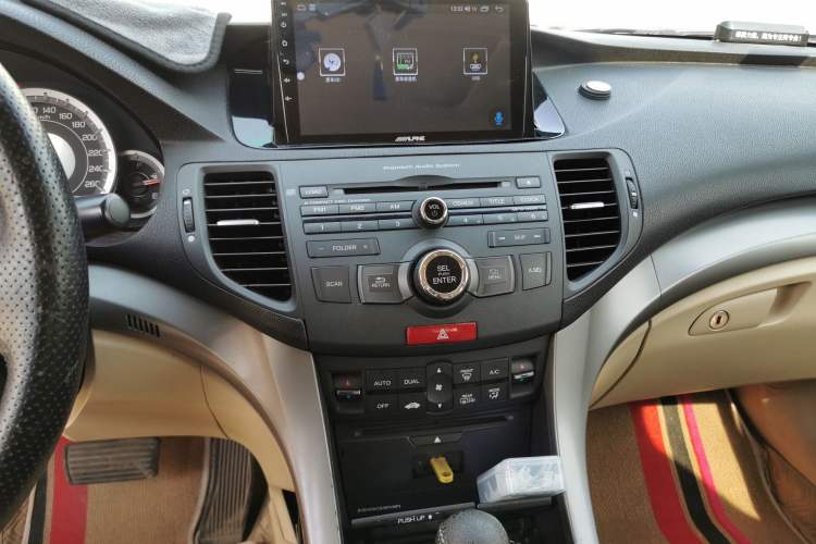 Used Honda Spirior 2009 2.4L Luxury Edition Audio And AC Panel
