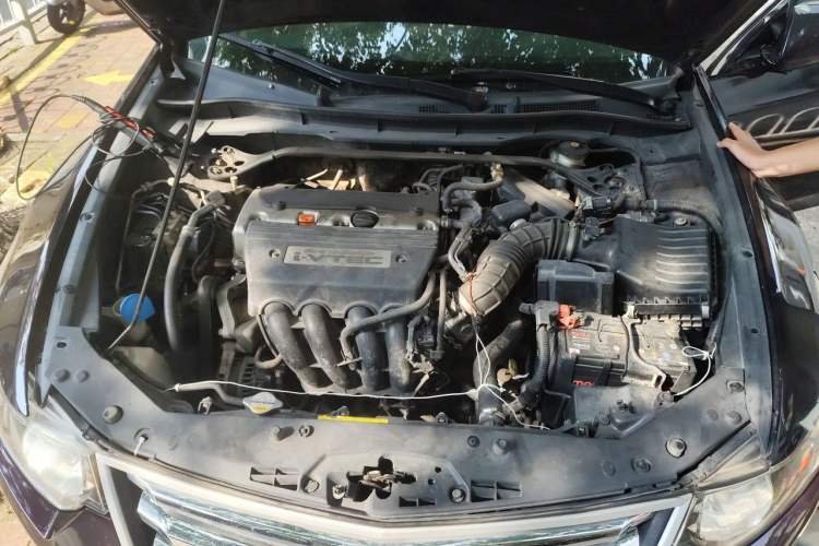 Used Honda Spirior 2009 2.4L Luxury Edition Engine Bay